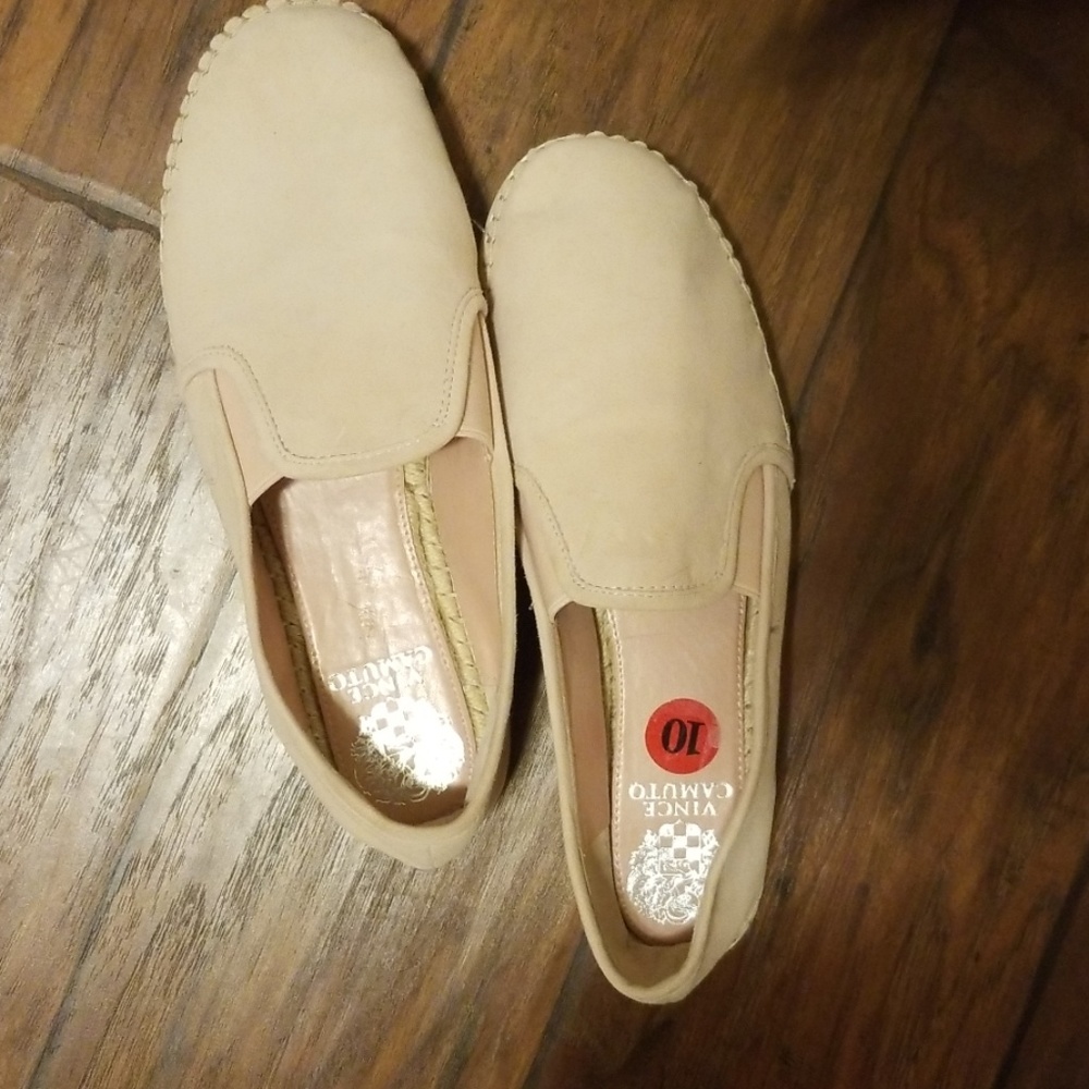 Vince camuto